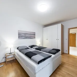 Garden Towers Apartman