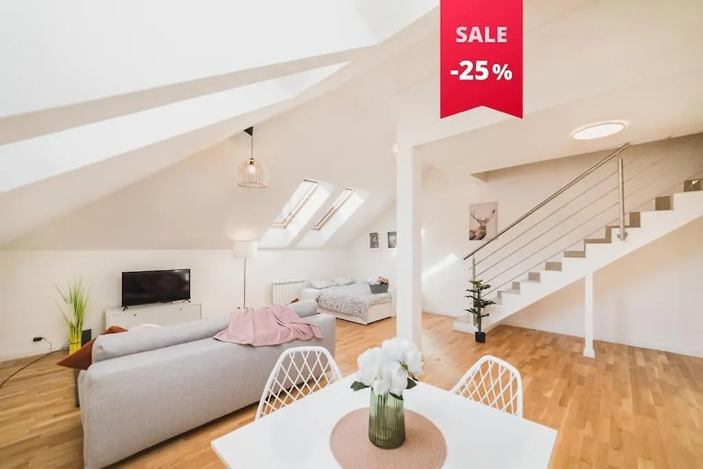 Grand Loft Apartment 110M2 Prague